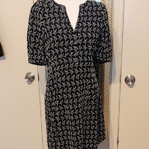 Elegant Black and White Patterned Dress
